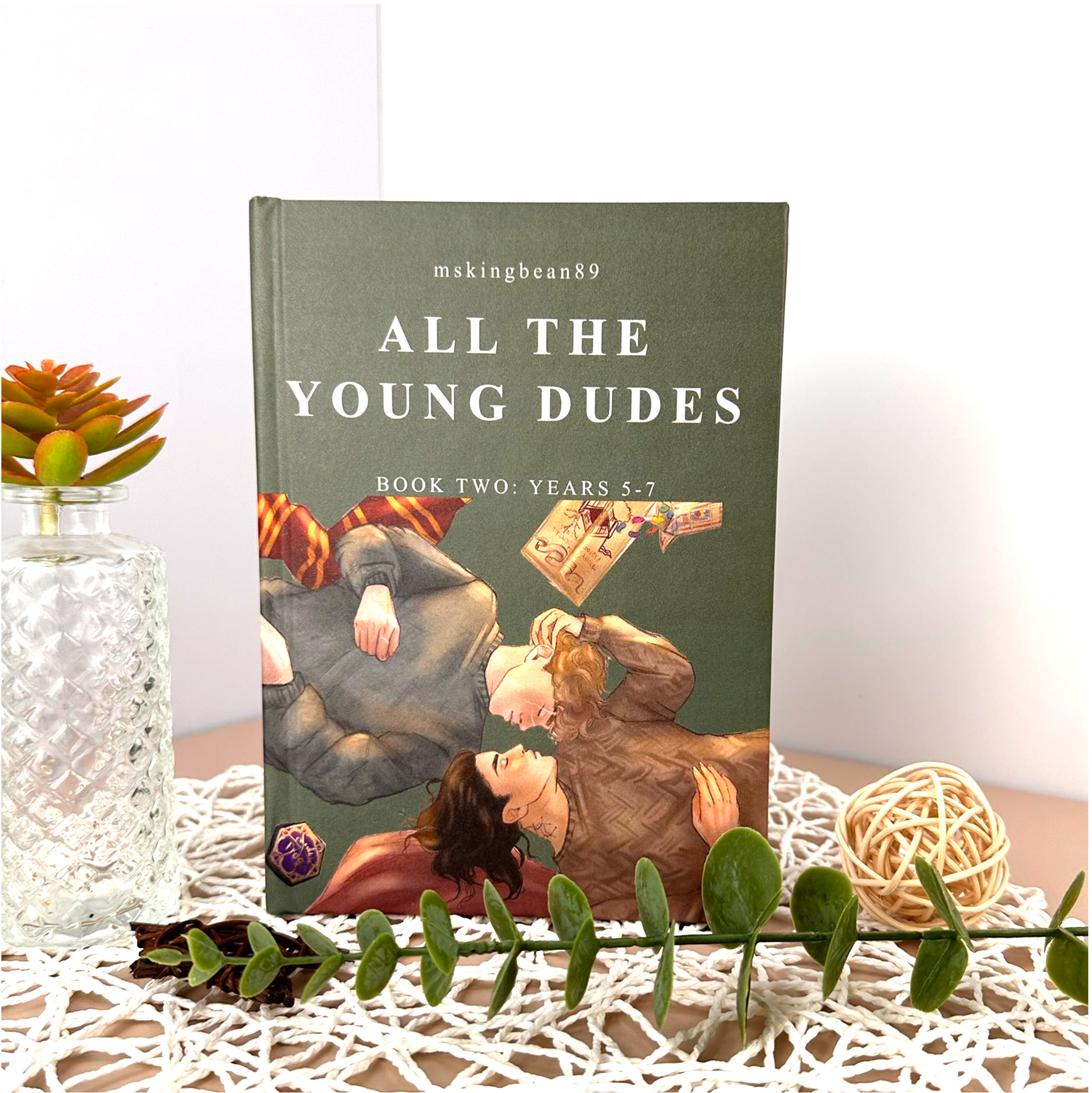 All The Young Dudes Book Vol 1,2,3 - The gift includes three bookmarks - Exclusive Hardcover Edition - Fanfic Bookbinding - MsKingBean89 - WizyBook